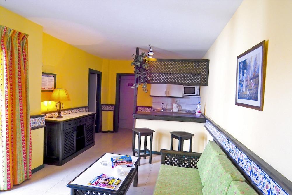 Puerto Caleta Appartement Caleta De Fuste Buitenkant foto